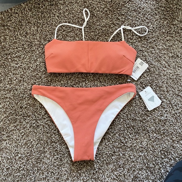 lululemon athletica Other - NWOT Lululemon Pool Play Reversible Bikini Bundle
